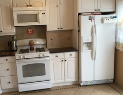 Pre-foreclosure in  79TH ST Middle Village, NY 11379