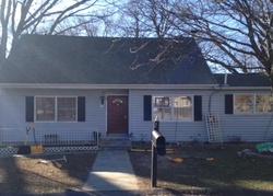 Pre-foreclosure in  FRANCIS DR Montrose, NY 10548