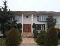 Pre-foreclosure in  JOHNSON AVE Elmont, NY 11003