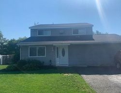  Mercury Ave, Patchogue NY
