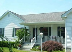 Pre-foreclosure in  SUNUP TRL Riverhead, NY 11901