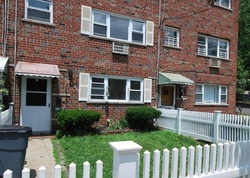Pre-foreclosure in  HOLLERS AVE Bronx, NY 10475