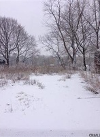  Riverbend Rd, Troy NY