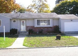  Loeffler St, Brentwood NY