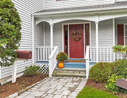 Pre-foreclosure in  EDWARDS AVE Sayville, NY 11782