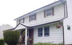 Pre-foreclosure in  LEAF AVE Central Islip, NY 11722