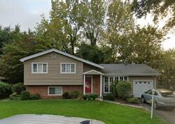Pre-foreclosure in  AMHERST DR Yonkers, NY 10710