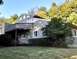 Pre-foreclosure in  WATERS EDGE Valley Cottage, NY 10989
