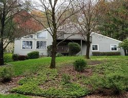 Pre-foreclosure Listing in WATERS EDGE VALLEY COTTAGE, NY 10989