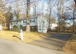 Pre-foreclosure in  LARCH CT Suffern, NY 10901