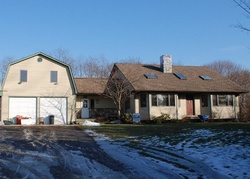 Pre-foreclosure in  TUTHILLS LN Riverhead, NY 11901