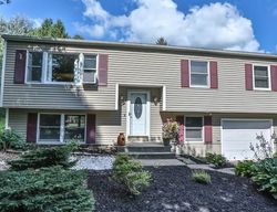 Pre-foreclosure Listing in ONTARIO CENTER RD WALWORTH, NY 14568