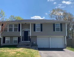 Pre-foreclosure in  12TH ST West Babylon, NY 11704