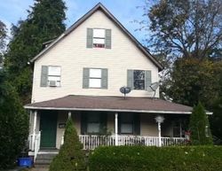 Pre-foreclosure Listing in COLES ST GLEN COVE, NY 11542