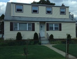 Pre-foreclosure in  SPRUCE RD Amityville, NY 11701