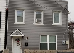 Pre-foreclosure in  DAVIS ST Poughkeepsie, NY 12601