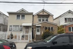 Pre-foreclosure Listing in 139TH ST JAMAICA, NY 11435