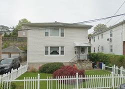 Pre-foreclosure Listing in ASHLAND ST NEW ROCHELLE, NY 10801