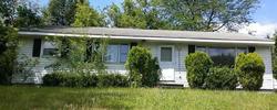 Pre-foreclosure in  ONEIDA AVE Troy, NY 12180