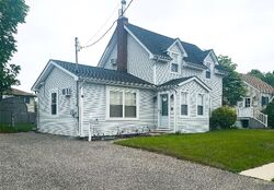 Pre-foreclosure in  E ALHAMBRA AVE Lindenhurst, NY 11757