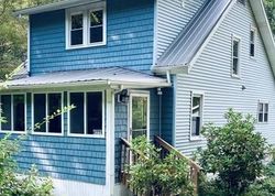  Neversink Dr, Port Jervis NY