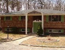 Pre-foreclosure in  COLUMBINE AVE Hampton Bays, NY 11946