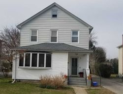 Pre-foreclosure Listing in SMITH ST GLEN COVE, NY 11542