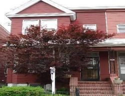 Pre-foreclosure Listing in 52ND DR MASPETH, NY 11378