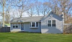 Pre-foreclosure Listing in BAYBRIGHT DR E SHIRLEY, NY 11967