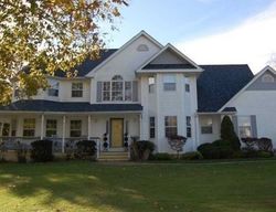  Old Neck Ct, Manorville NY