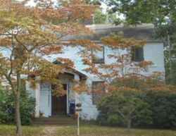 Pre-foreclosure in  RAINBOW LN East Moriches, NY 11940