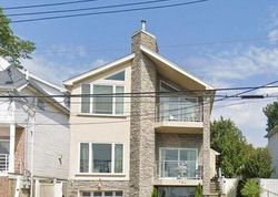 Pre-foreclosure in  MANSION AVE Staten Island, NY 10308