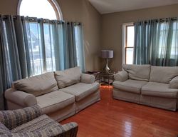 Pre-foreclosure Listing in MADISON AVE FRANKLIN SQUARE, NY 11010