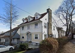 Pre-foreclosure in  E SIDNEY AVE Mount Vernon, NY 10553