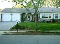  Sagamore Ln, Huntington Station NY