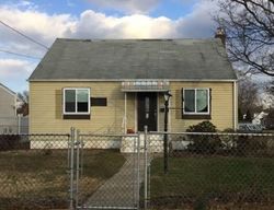 Pre-foreclosure Listing in CENTER CT BETHPAGE, NY 11714