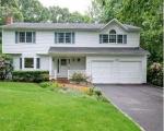Pre-foreclosure in  WILLOW RIDGE RD Bayville, NY 11709