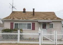 Pre-foreclosure in  OCEAN AVE Seaford, NY 11783