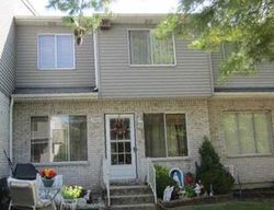 Pre-foreclosure in  RAMONA AVE Staten Island, NY 10309