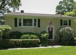Pre-foreclosure in  HICKORY RD Bayville, NY 11709