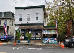  Clove Rd, Staten Island NY