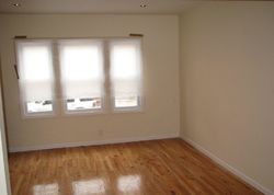 Pre-foreclosure in  120TH AVE Saint Albans, NY 11412