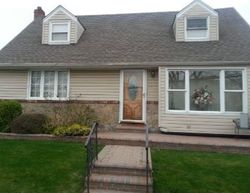  Holland Ct, Valley Stream NY