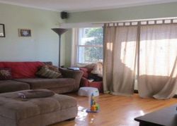 Pre-foreclosure in  VERONA PL Seaford, NY 11783