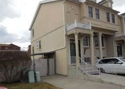 Pre-foreclosure in  COBBLERS LN Staten Island, NY 10304