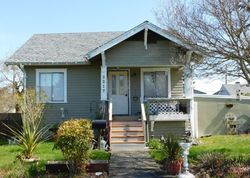 Pre-foreclosure in  BAKER AVE Everett, WA 98201