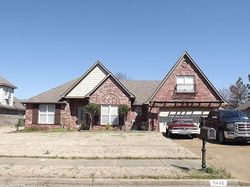 Pre-foreclosure in  GROVE RD Cordova, TN 38016