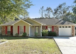 Pre-foreclosure in  TRACY DR Lacombe, LA 70445