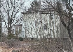 Pre-foreclosure in  MILL HILL RD Quakertown, PA 18951
