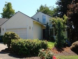 Pre-foreclosure in  SW 85TH CT Tualatin, OR 97062